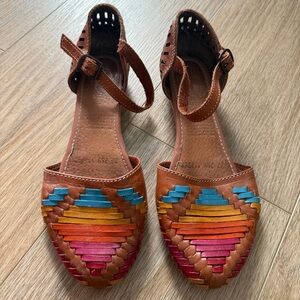 traditional Mexican leather huaraches sandals